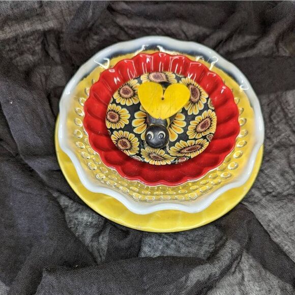 Poppytrail Ceramic 4 Set Plate Sunflower Bee Design - Picture 1 of 9